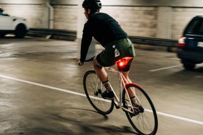 Knog Rücklicht Blinder Mini Square black  Produktbild 4