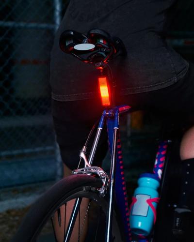Knog Rücklicht Blinder V Traffic black  Produktbild 5