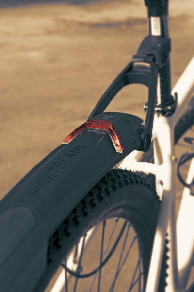 SKS HR-Steckschutzblech Nightblade 26" & 27.5" inkl. Rücklicht schwarz  Produktbild 3